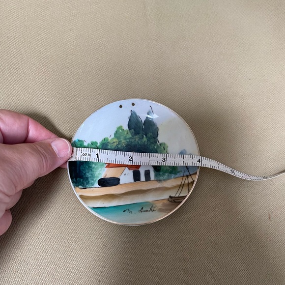 Two Miniature hand painted Japan artist plates - Picture 6 of 6